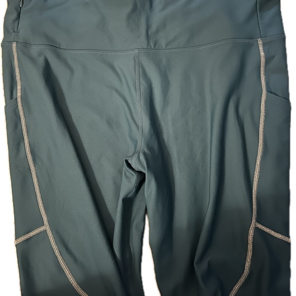 Fabletics teal green insulated reinforced gusset hidden pocket, full length - Picture 5 of 6